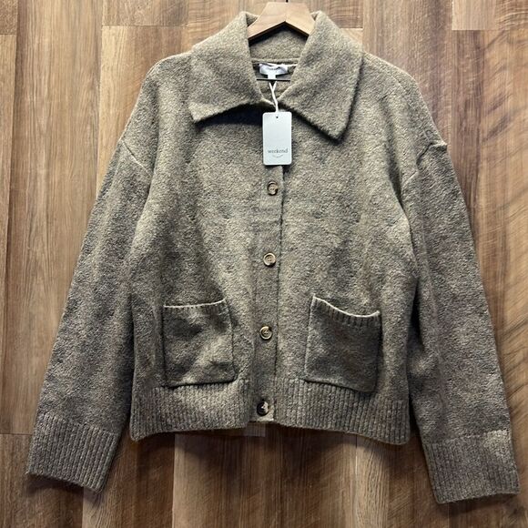 WEEKEND LOS ANGELES - Gretchen Collared Cropped Cardigan - Picture 4 of 8